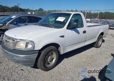 2001 Ford F-150 Xl/Xlt z USA, uszkodzony, nr VIN 2FTZF17251CA56402